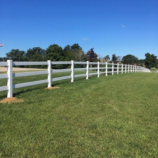 White PVC Horse And Ranch Fence